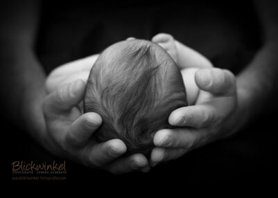 Babyfotografie_Köln_Blickwinkel Fotografie_Neugeborenenshooting