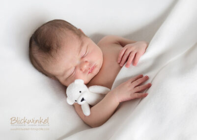 Babyfotografie_Köln_Blickwinkel Fotografie_Neugeborenenshooting