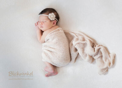 Babyfotografie_Köln_Blickwinkel Fotografie_Neugeborenenshooting
