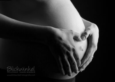 Babybauch_Shooting_Köln_Blickwinkel Fotografie